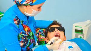 hacer-tu-clinica-dental-agradable-para-niños